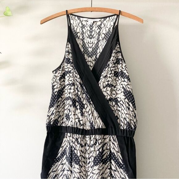 Diane Von Furstenberg Shany Abstract Floral Lace Jumpsuit in Black Nougat Size 2 - Picture 4 of 7